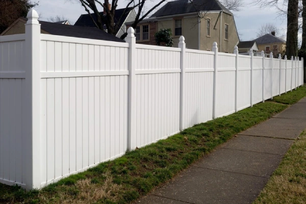 Vinyl Fence Installation